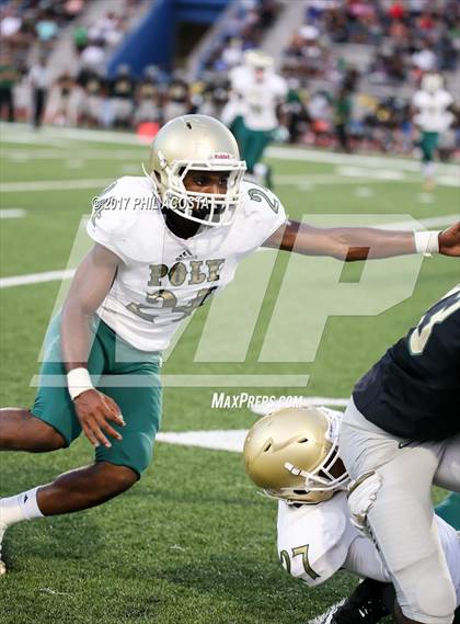 Thumbnail 2 in Long Beach Poly vs Norbonne photogallery.