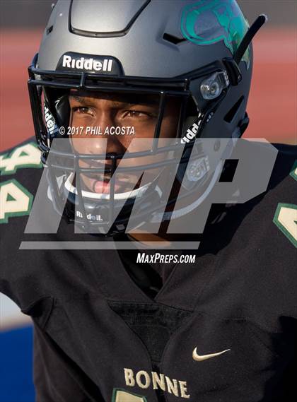 Thumbnail 1 in Long Beach Poly vs Norbonne photogallery.