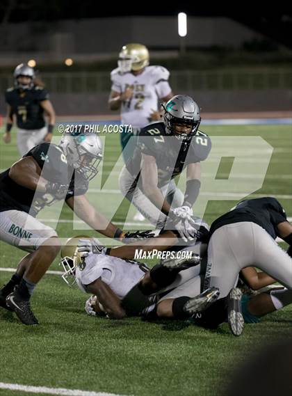 Thumbnail 3 in Long Beach Poly vs Norbonne photogallery.