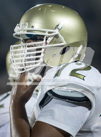 Thumbnail 2 in Long Beach Poly vs Norbonne photogallery.