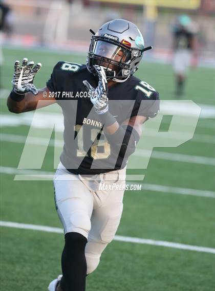 Thumbnail 1 in Long Beach Poly vs Norbonne photogallery.