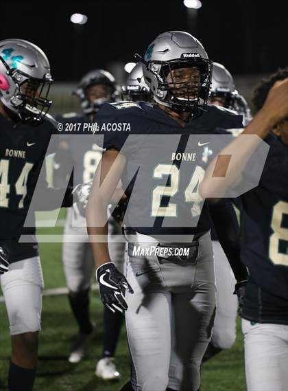 Thumbnail 2 in Long Beach Poly vs Norbonne photogallery.