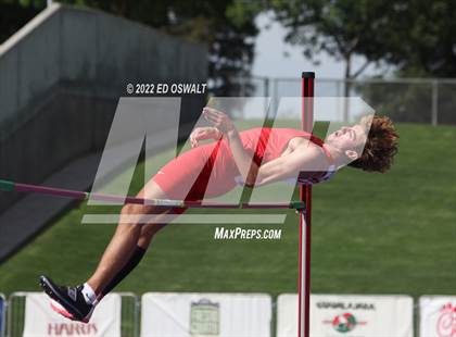 Thumbnail 2 in CIF State Track and Field Championship (Boys High Jump) photogallery.