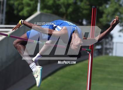 Thumbnail 2 in CIF State Track and Field Championship (Boys High Jump) photogallery.