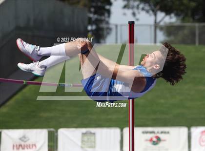 Thumbnail 1 in CIF State Track and Field Championship (Boys High Jump) photogallery.