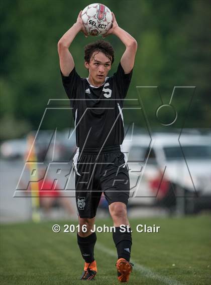 Thumbnail 1 in Coffee County Central vs Tullahoma (TSSAA District 8-AAA Playoff) photogallery.