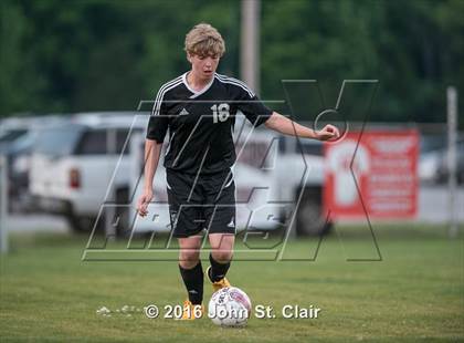 Thumbnail 2 in Coffee County Central vs Tullahoma (TSSAA District 8-AAA Playoff) photogallery.