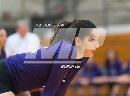 Thumbnail 2 in Taft @ Warren photogallery.