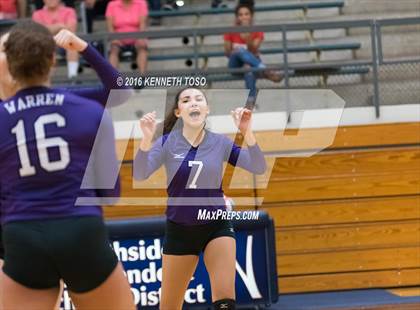 Thumbnail 2 in Taft @ Warren photogallery.