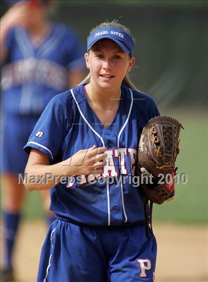 Thumbnail 3 in Pearl River vs. Hendrick Hudson (Section 1 Class A Final) photogallery.