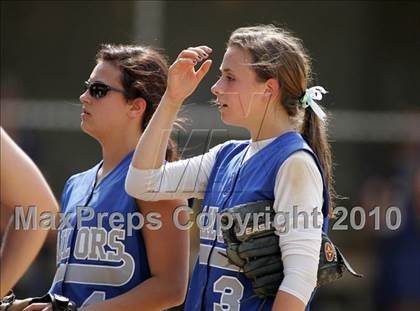 Thumbnail 3 in Pearl River vs. Hendrick Hudson (Section 1 Class A Final) photogallery.