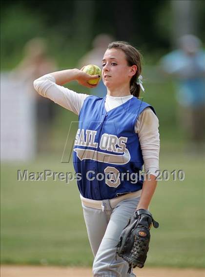 Thumbnail 1 in Pearl River vs. Hendrick Hudson (Section 1 Class A Final) photogallery.