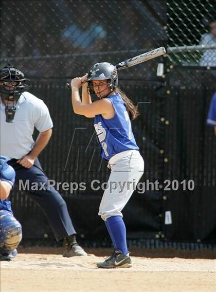 Thumbnail 2 in Pearl River vs. Hendrick Hudson (Section 1 Class A Final) photogallery.