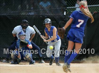 Thumbnail 2 in Pearl River vs. Hendrick Hudson (Section 1 Class A Final) photogallery.