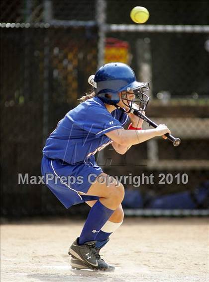 Thumbnail 2 in Pearl River vs. Hendrick Hudson (Section 1 Class A Final) photogallery.