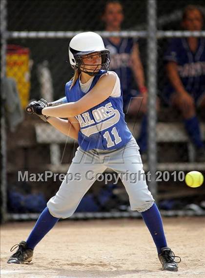 Thumbnail 3 in Pearl River vs. Hendrick Hudson (Section 1 Class A Final) photogallery.