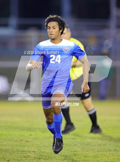 null - Photo 01