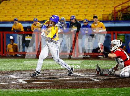 Thumbnail 3 in Beechwood vs Newport Central Catholic (All A Classic) photogallery.