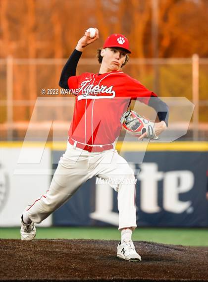 Thumbnail 1 in Beechwood vs Newport Central Catholic (All A Classic) photogallery.
