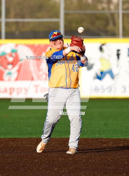 Thumbnail 3 in Beechwood vs Newport Central Catholic (All A Classic) photogallery.