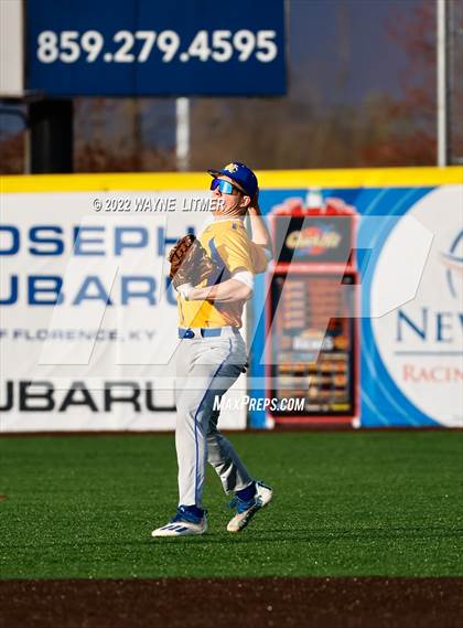 Thumbnail 3 in Beechwood vs Newport Central Catholic (All A Classic) photogallery.