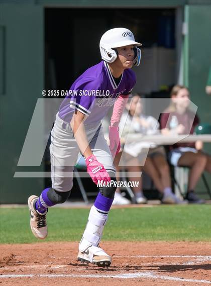 Thumbnail 1 in North Canyon vs Skyline (Pinon/Huffman Memorial Invitational) photogallery.