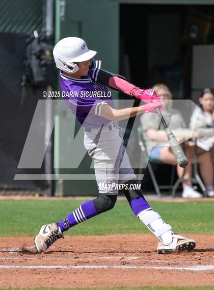 Thumbnail 1 in North Canyon vs Skyline (Pinon/Huffman Memorial Invitational) photogallery.