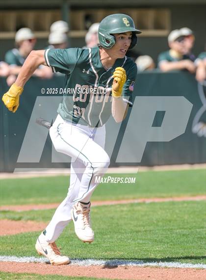 Thumbnail 2 in North Canyon vs Skyline (Pinon/Huffman Memorial Invitational) photogallery.