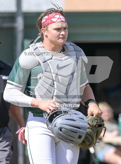 Thumbnail 2 in North Canyon vs Skyline (Pinon/Huffman Memorial Invitational) photogallery.