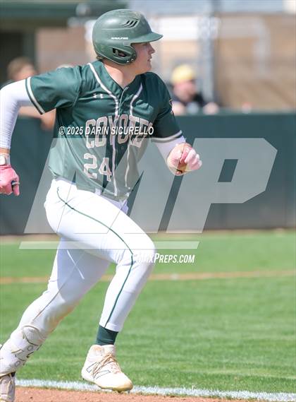 Thumbnail 1 in North Canyon vs Skyline (Pinon/Huffman Memorial Invitational) photogallery.