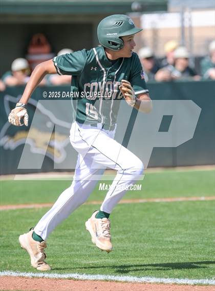 Thumbnail 1 in North Canyon vs Skyline (Pinon/Huffman Memorial Invitational) photogallery.