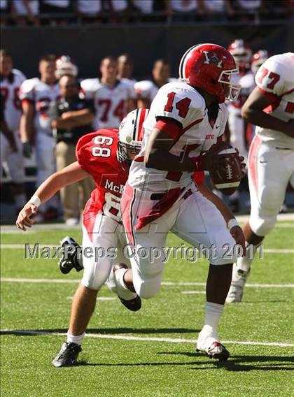 Thumbnail 1 in Wayne vs. McKinley (Kirk Herbstreit National Kickoff Classic) photogallery.