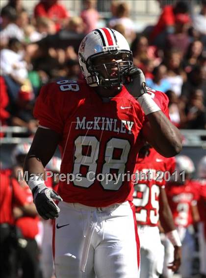 Thumbnail 1 in Wayne vs. McKinley (Kirk Herbstreit National Kickoff Classic) photogallery.