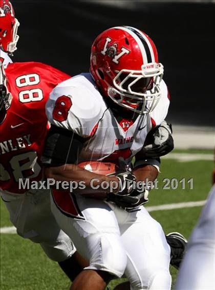 Thumbnail 3 in Wayne vs. McKinley (Kirk Herbstreit National Kickoff Classic) photogallery.