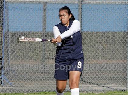 Thumbnail 2 in Lincoln vs. Birmingham (Valley Classic) photogallery.