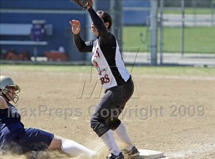 Thumbnail 3 in Lincoln vs. Birmingham (Valley Classic) photogallery.