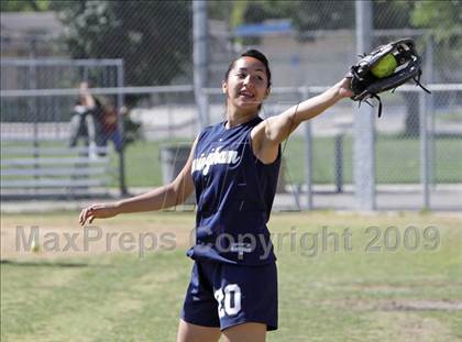 Thumbnail 1 in Lincoln vs. Birmingham (Valley Classic) photogallery.