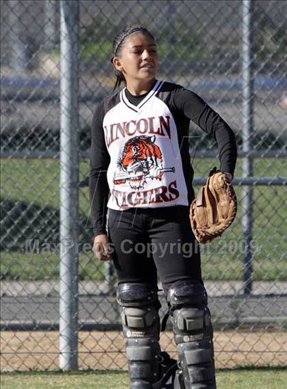 Thumbnail 3 in Lincoln vs. Birmingham (Valley Classic) photogallery.