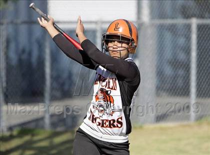 Thumbnail 3 in Lincoln vs. Birmingham (Valley Classic) photogallery.