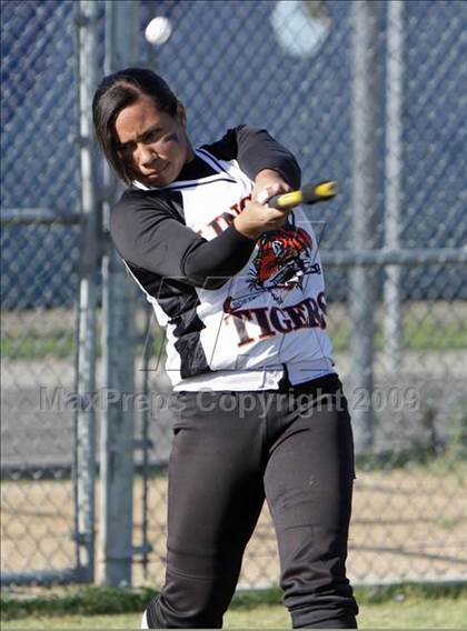 Thumbnail 1 in Lincoln vs. Birmingham (Valley Classic) photogallery.