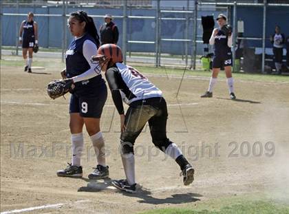 Thumbnail 1 in Lincoln vs. Birmingham (Valley Classic) photogallery.