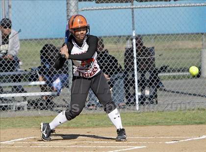 Thumbnail 2 in Lincoln vs. Birmingham (Valley Classic) photogallery.