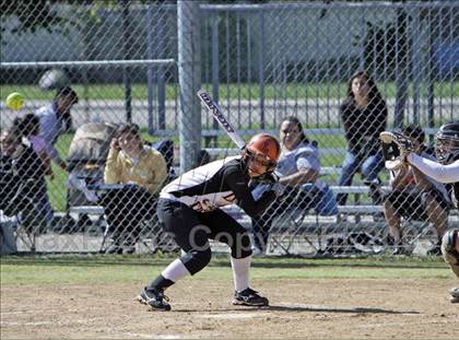 Thumbnail 3 in Lincoln vs. Birmingham (Valley Classic) photogallery.