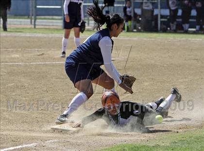 Thumbnail 1 in Lincoln vs. Birmingham (Valley Classic) photogallery.