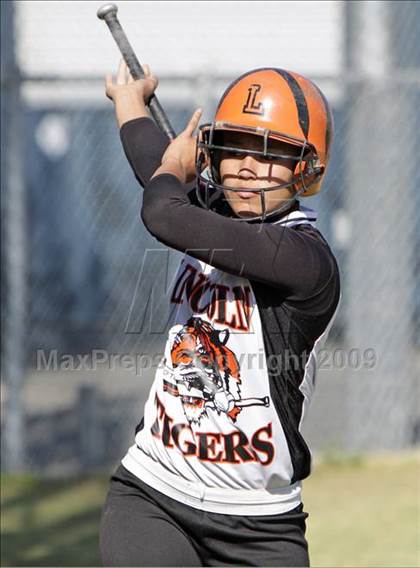 Thumbnail 1 in Lincoln vs. Birmingham (Valley Classic) photogallery.