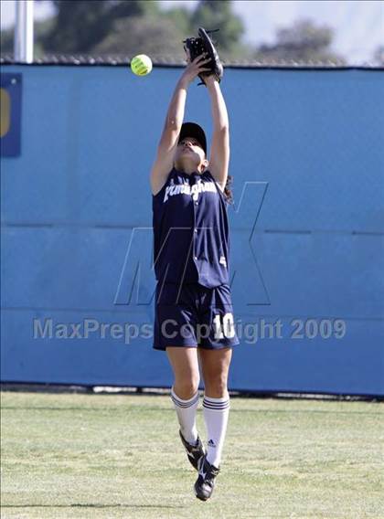 Thumbnail 2 in Lincoln vs. Birmingham (Valley Classic) photogallery.