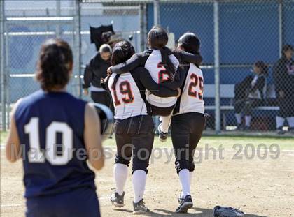 Thumbnail 3 in Lincoln vs. Birmingham (Valley Classic) photogallery.