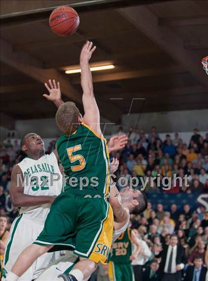 Thumbnail 3 in De La Salle vs. San Ramon Valley (CIF NCS Playoffs) photogallery.