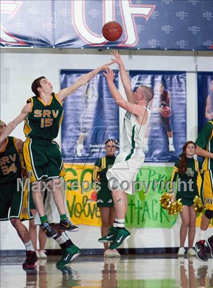 Thumbnail 1 in De La Salle vs. San Ramon Valley (CIF NCS Playoffs) photogallery.