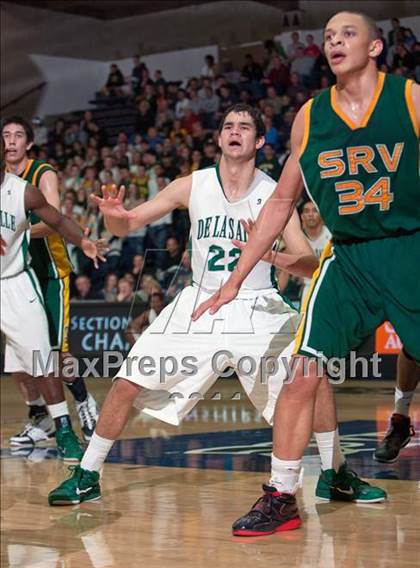 Thumbnail 1 in De La Salle vs. San Ramon Valley (CIF NCS Playoffs) photogallery.